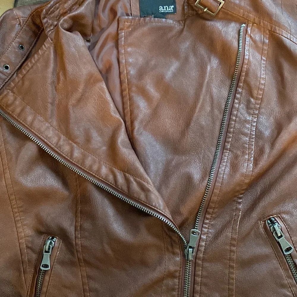 ana Faux Brown Leather Jacket Size Medium Moto Zipper - Picture 9 of 12